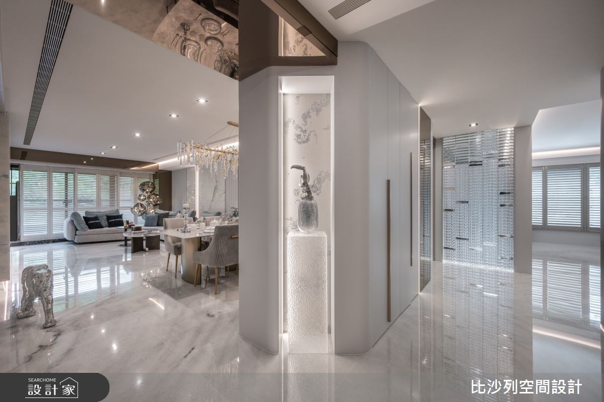 白色詩篇：以光影譜寫奢雅家宅 榮獲 2024 IDA 設計大獎