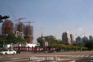 台鐵捷運化 類捷運宅看俏