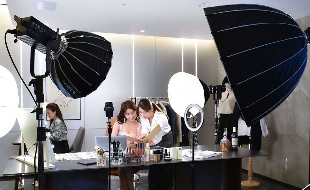 「非典型工作者」翻轉一切  三大現象掀微型商辦變革