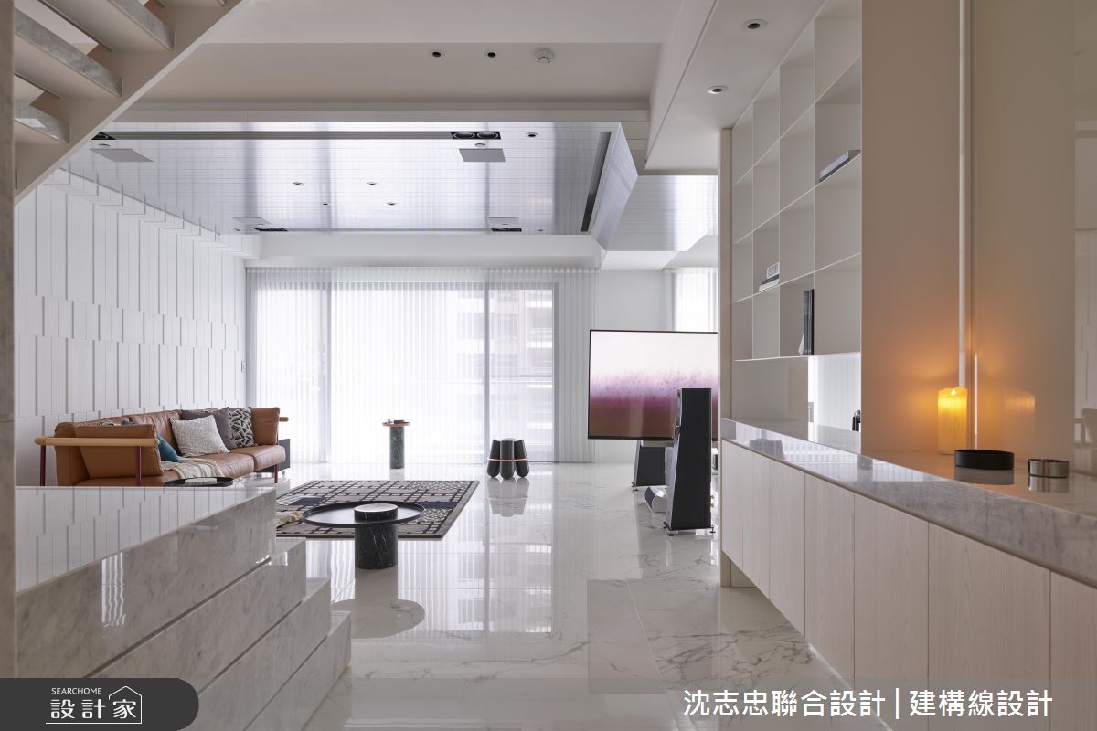 白透淨的光影韻律感 輕盈紓壓樓中樓簡約宅