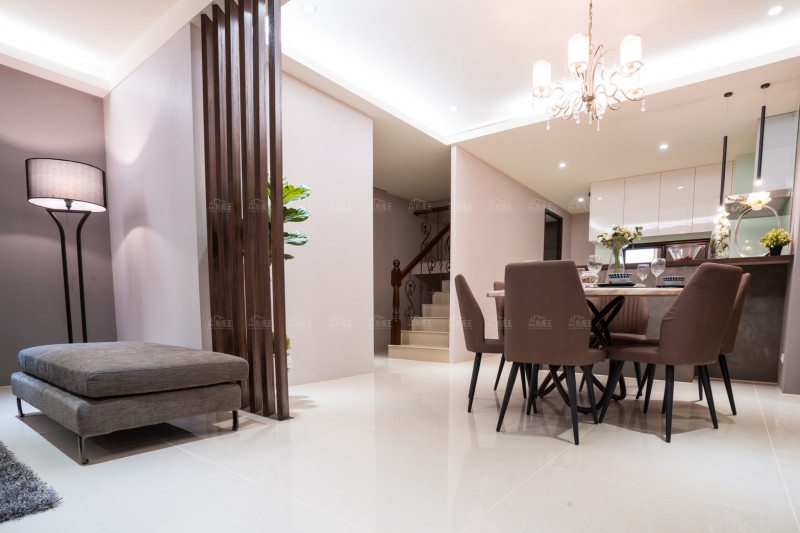 餐廳裡的圓桌 拉緊全家人的心