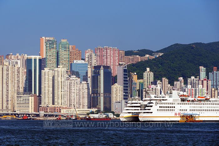 英擬接納港移民 房市前景看俏