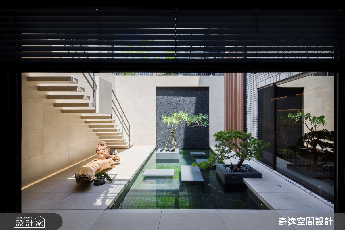 無邊際露台、視聽間與品茗茶室！超出退休夫妻想像的百坪現代風透天豪宅