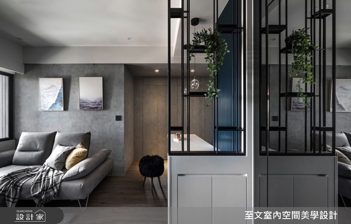 開箱 SOHO 族的時尚居所！在藏青色中島辦公、喝咖啡的文青日常