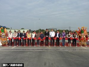 橋頭中崎橋通車　有助觀光發展