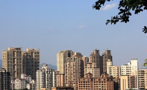 誰在買？海歸派、中實戶一起「秒殺」豪宅