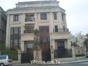 捨豪宅換別墅 七期龍門路成熱區