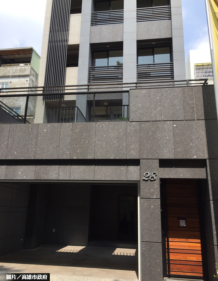 高雄推綠能設置　可合法加建車庫