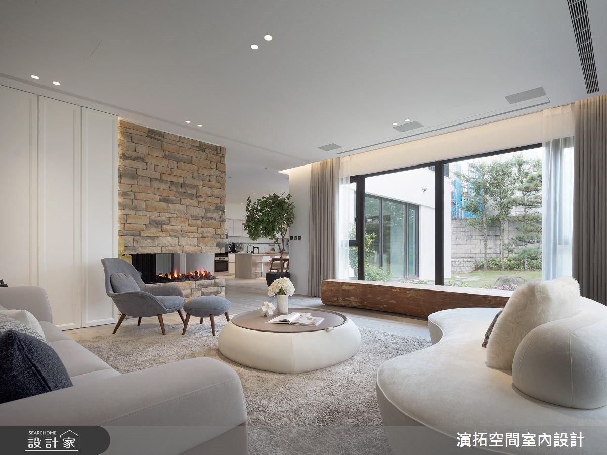 讓陽光與綠意伴你生活！簡約風透天別墅，以純白烘托放鬆的渡假情境