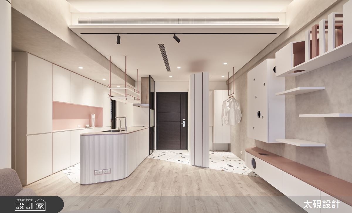 這是一個讓所有貓咪都羨慕的家！24坪現代宅成就一家六口的甜蜜避風港