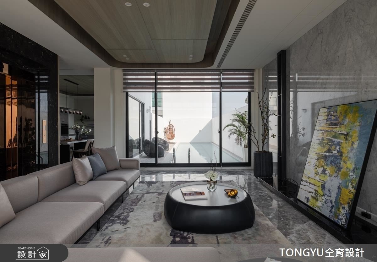 來私人泳池開慶生派對！休閒風透天別墅滿足混血家庭的未來展望