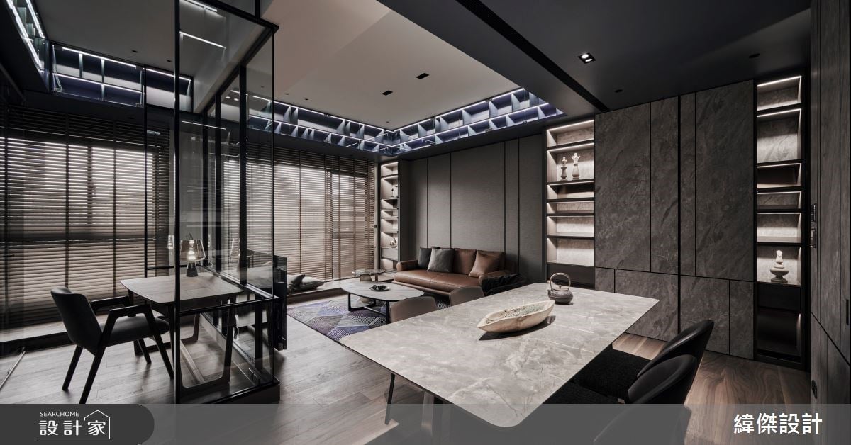 時尚收納、通透放大！21 坪個性現代宅，化身香港網紅男屋主最愛的公仔寶...