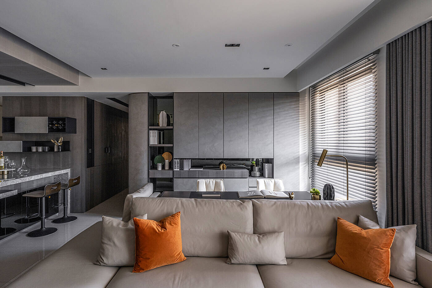 紳灰 單身貴族的時尚寓所