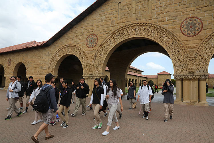 交換學生，體驗多元文化