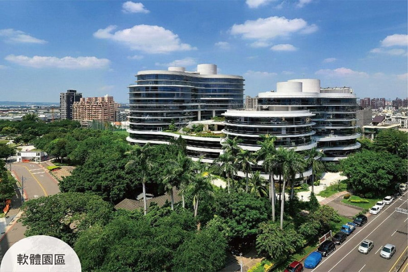 草湖匝道迎通車 軟體園區成大里新門戶