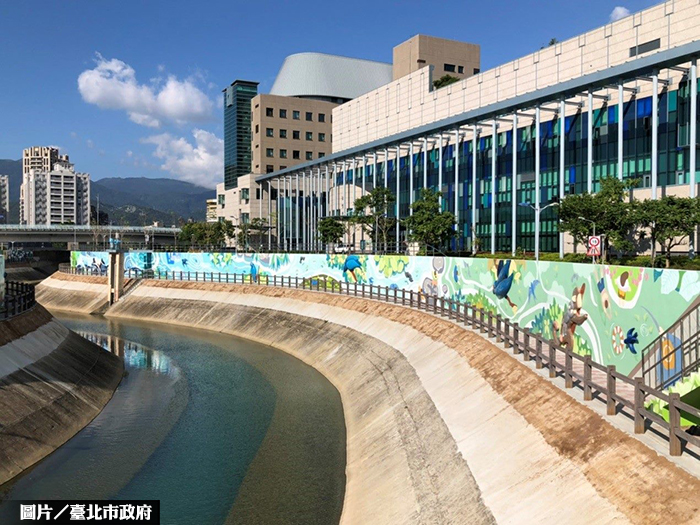 防洪+城市美學 北市磺溪堤防美化完工