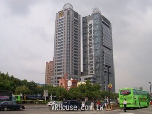 新光有星光 新光重劃區新北屯明日之星