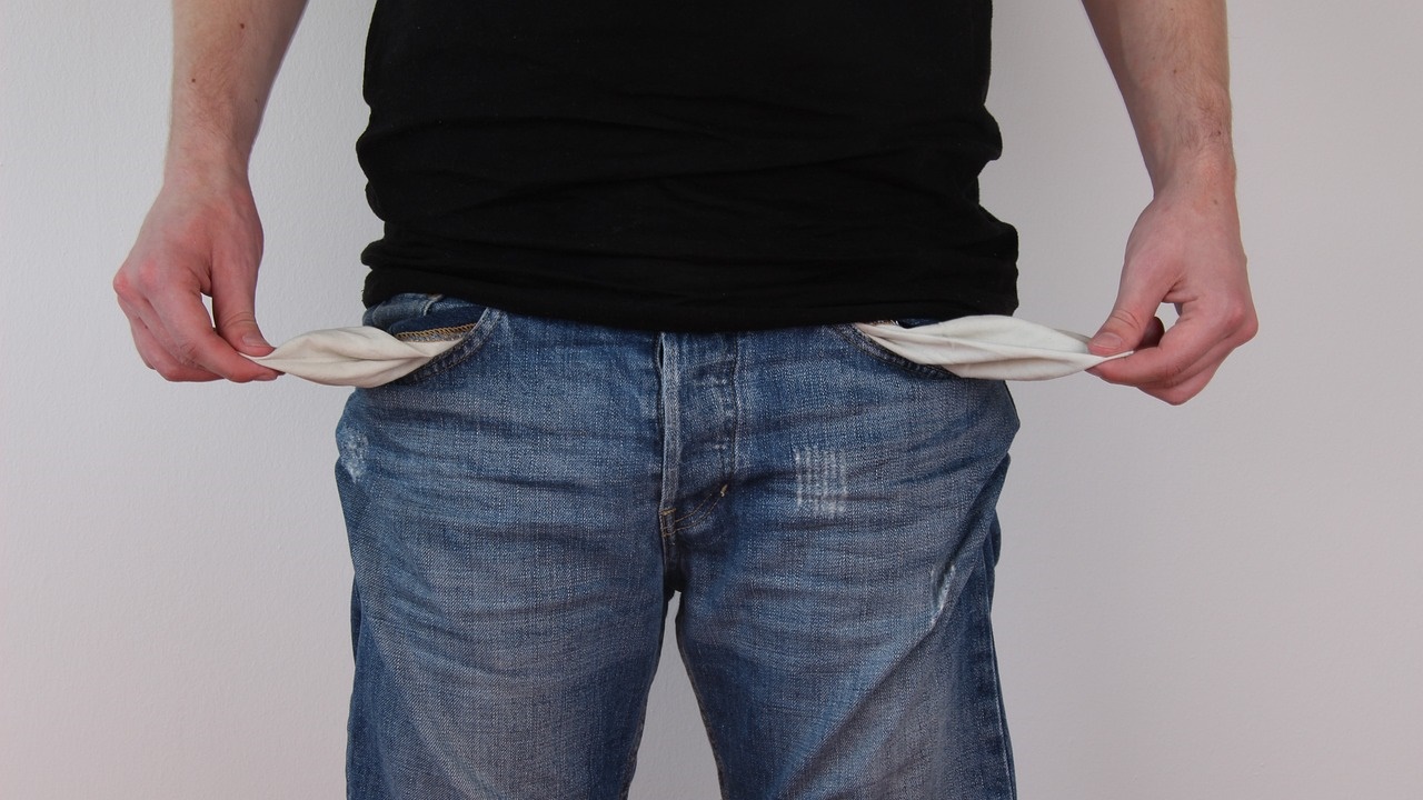 沒存款「想買1800萬房」男友自信爆棚：薪水一定漲