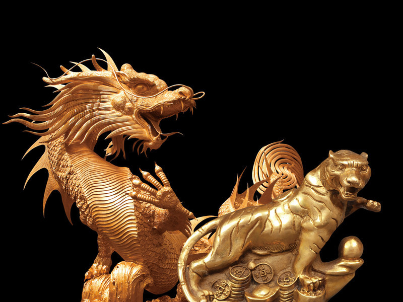 台股的天龍與地虎