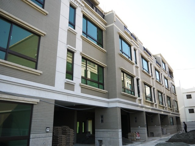 行雲 遨遊國際城