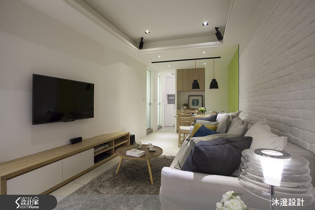 17 坪零採光狹長老屋  化身清新明亮北歐宅！