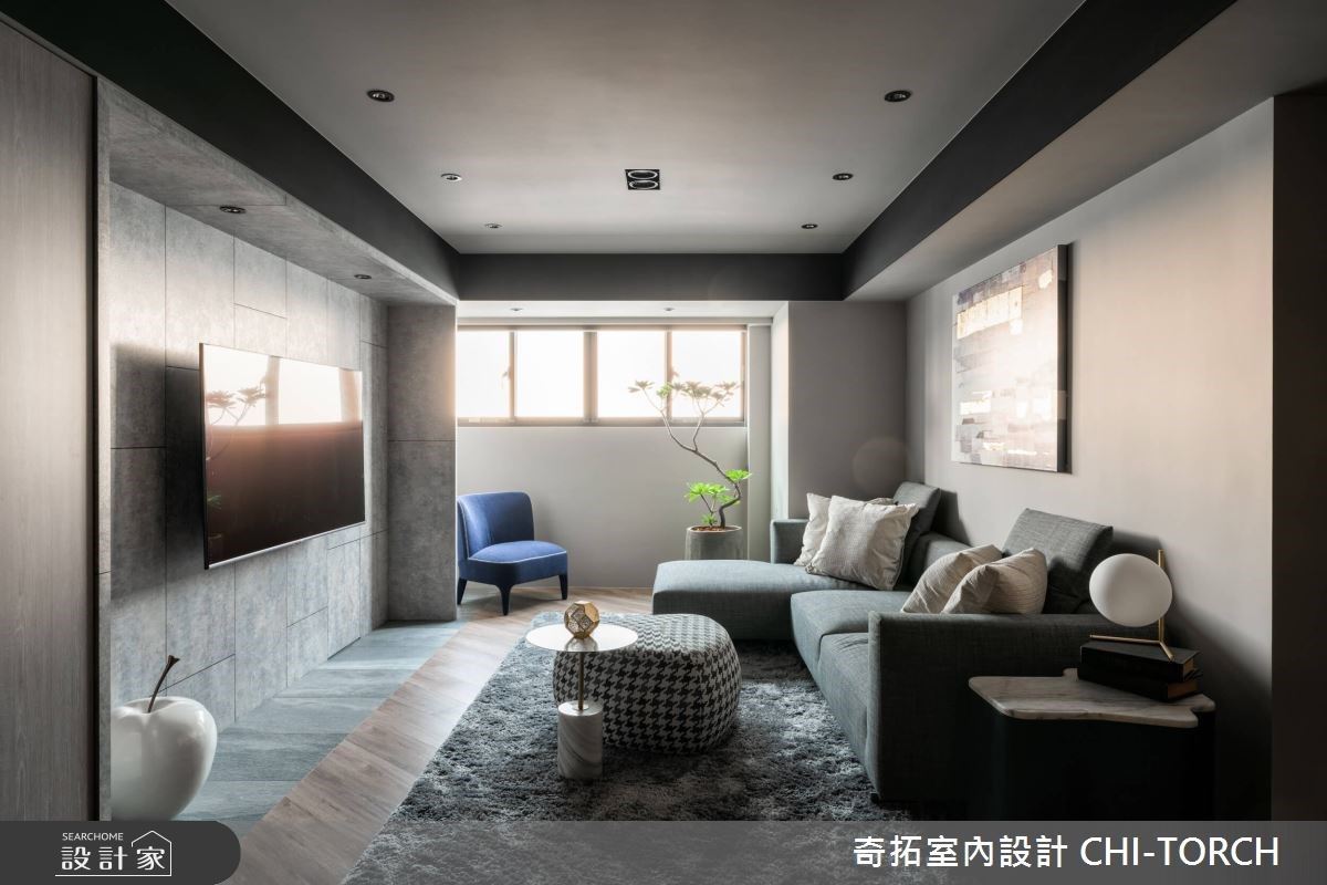 跟西曬問題說 bye bye！以木石交疊、精準格局訂製專屬 20 年中古屋的時...