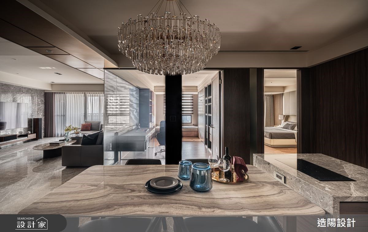 見證毛胚屋從無到有！現代風豪宅捨棄一房，加大廚房、新增更衣室寵愛老婆