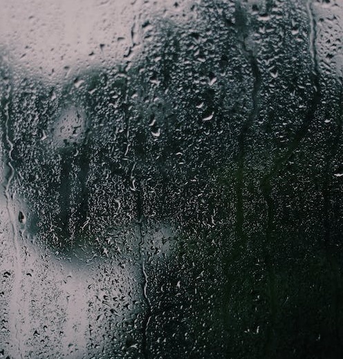 冬天洗澡「5分鐘就沒熱水」凍未條 水電達人3招徹底解決