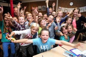 借鏡荷蘭〉教出全世界最快樂的小孩