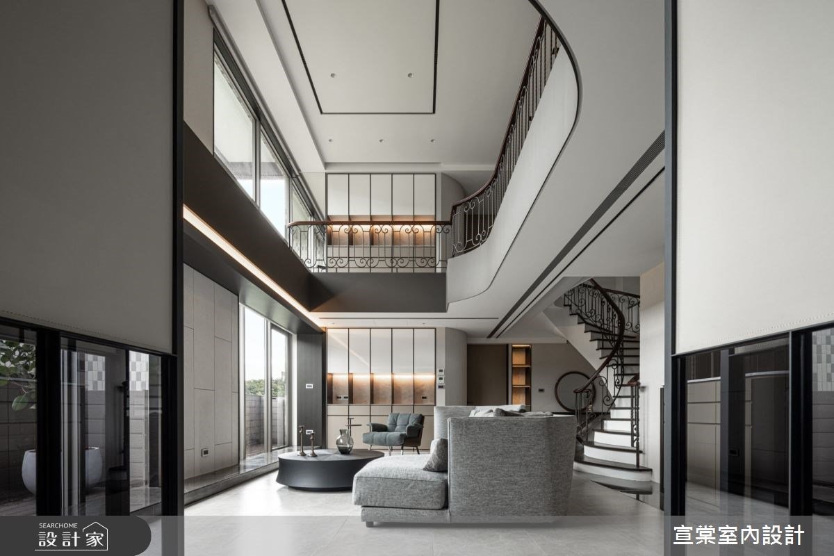 與長輩同住的生活提案！翻新 30 年樓中樓，打造團圓大餐廳、私人起居室...