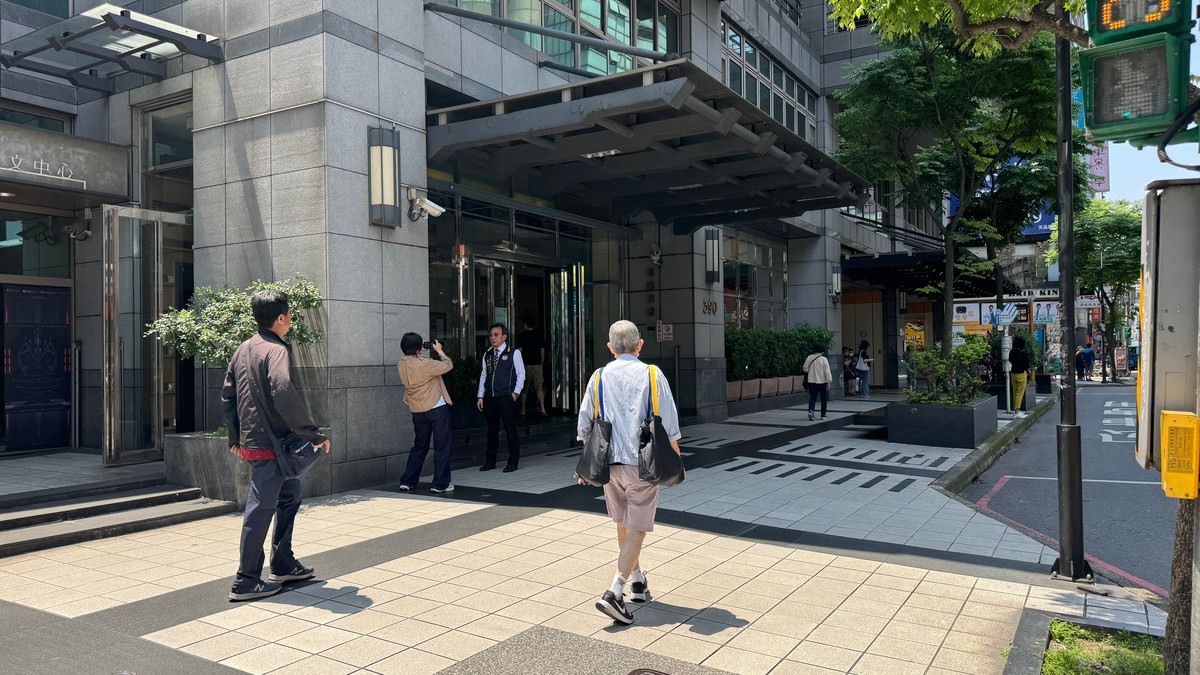 李四川「居住新五箭」政策分析：方向明確，執行力待驗證