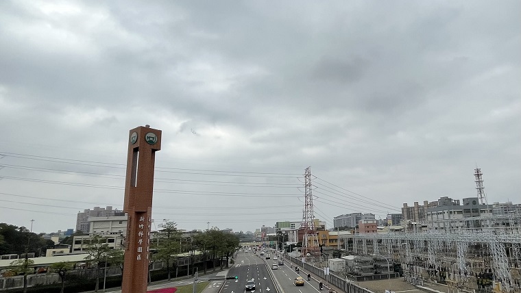 台積工程師狂掃房「一個月買4間」他嘆：沒買的保重