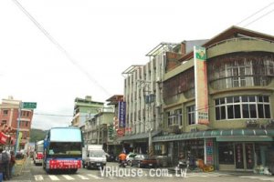 出租閒置倉庫 台南火車站成包租公