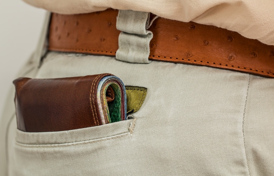 存款40萬想買房！男懊惱「怎跟爸媽討錢」網殘忍補刀：繳得起？