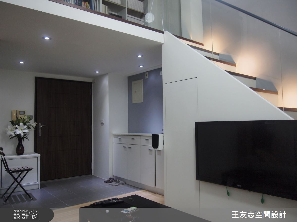 淡化色彩X強化收納 14坪簡約風小宅自然放大一倍