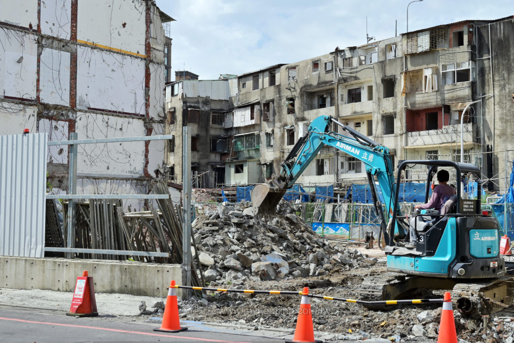 林佳龍喊4年4萬戶 侯市府：流於口號