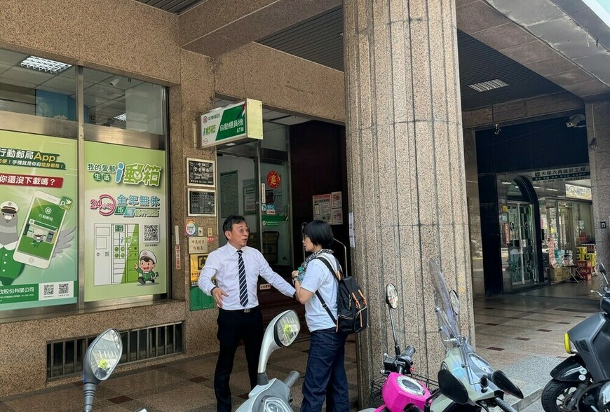 菜鳥房仲VS資深老鳥 新手房仲很努力，資深房仲說能談到更甜價格...