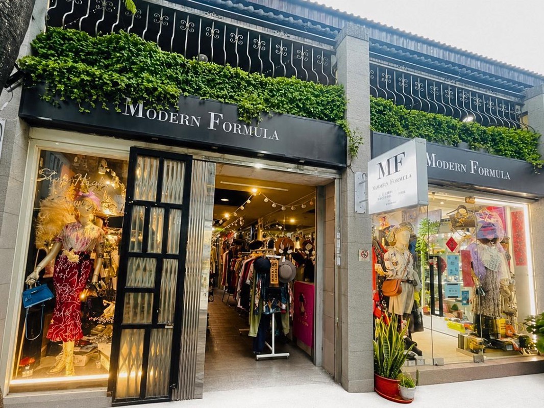 台中一中街服飾選品店  時尚顧問打造國際精品感穿搭體驗