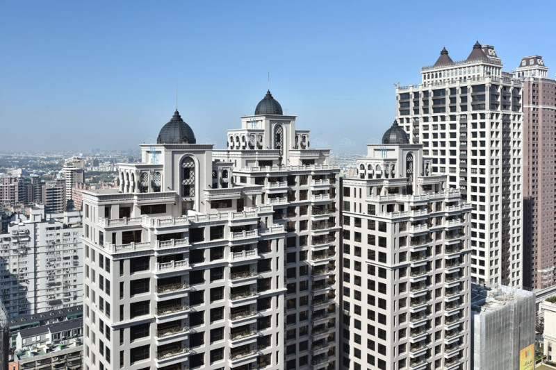 北台灣絕版的空中城堡  雙露臺頂樓樓中樓