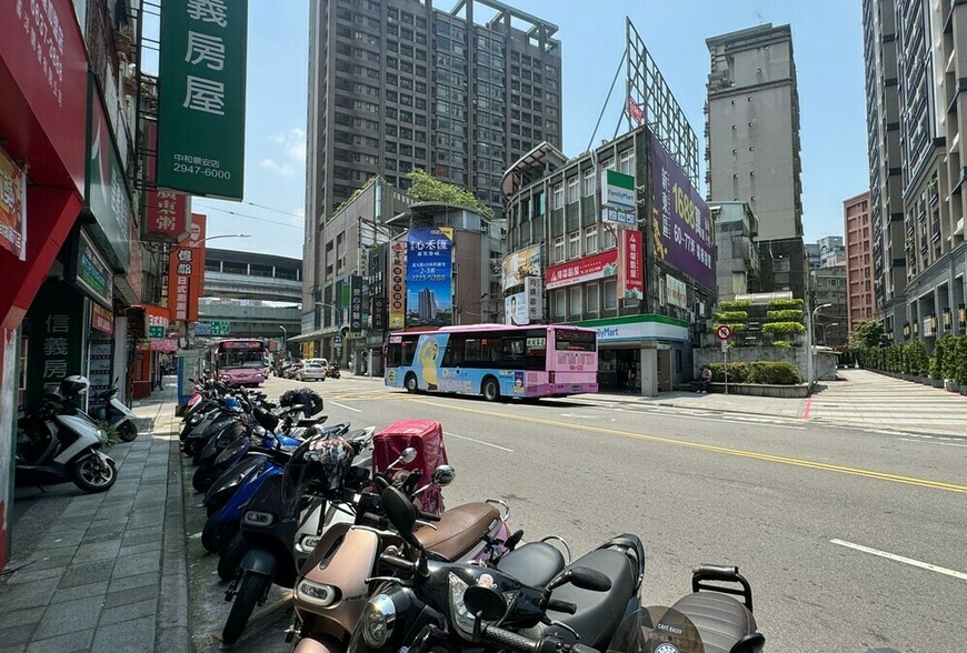 《房仲業寒冬真相》抽成高≠賺很大！專家算給你看：一成交先扣租金廣告人...