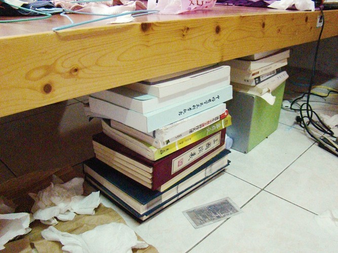 床下物品雜亂，求子難上加難！