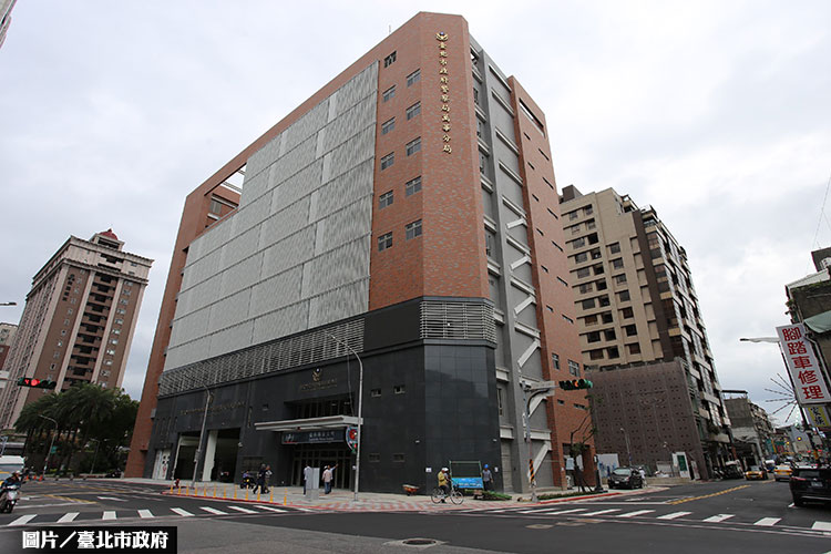 萬華警察分局、龍山消防分隊大樓 正式啟用