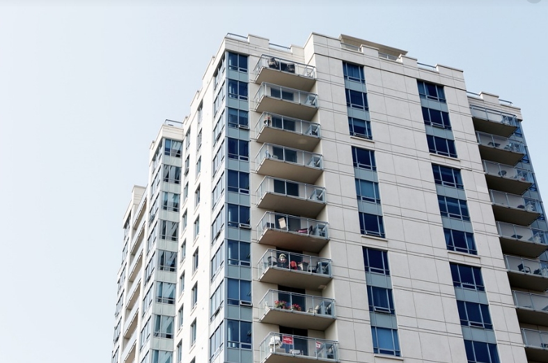 房市明星商品淪票房毒藥 專家建議「剖半處理」：阿婆變泰山