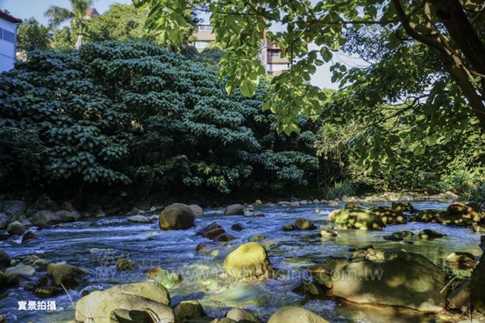 最珍貴的天母 使館特區磺溪畔稀有建案