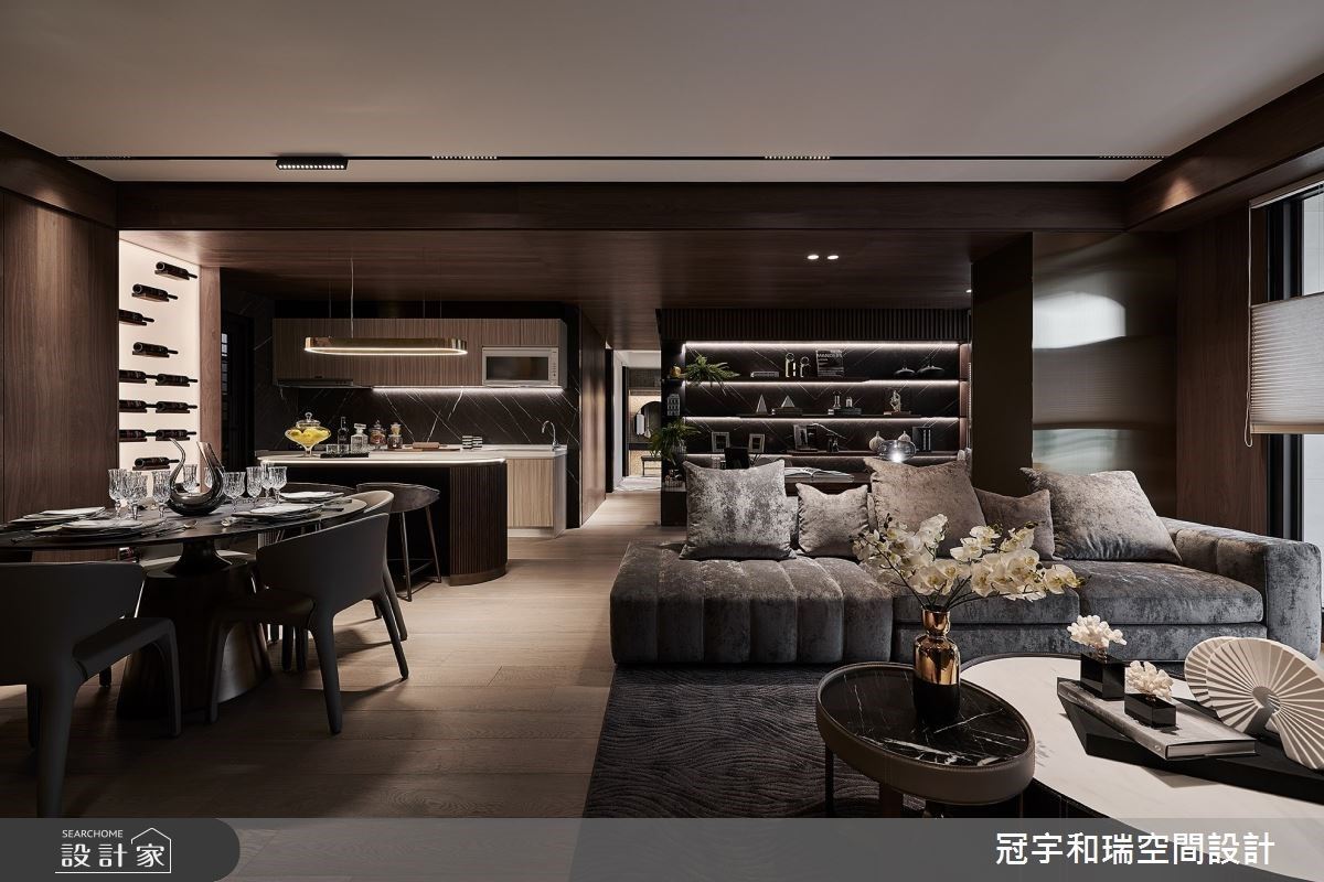 享受極致奢華！讓中島吧檯、休閒臥榻與時尚更衣室，共創美好生活