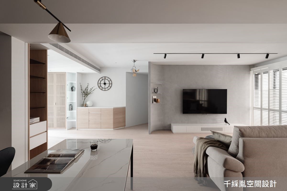 屋主夫妻與三隻柴犬的北歐居家！兩戶打通雙拼宅，加入自然材質瀰漫放鬆感