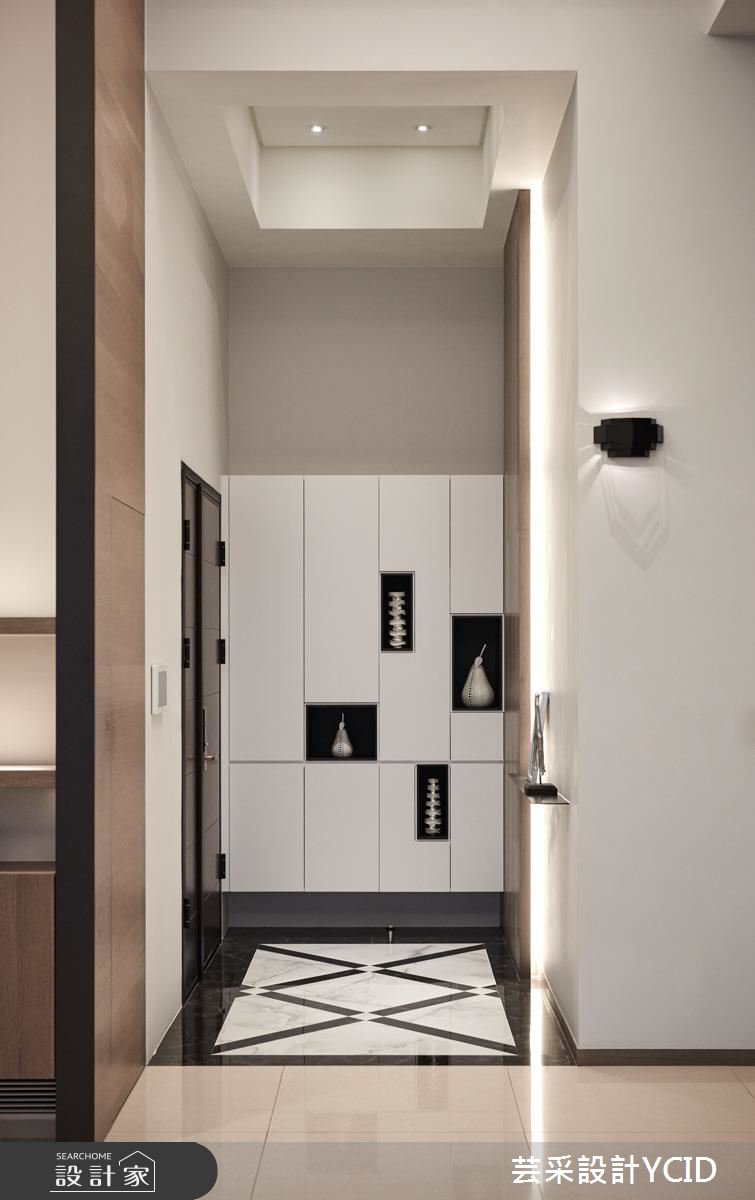 居家再增坪效！收納 x 採光都滿分的現代風樓中樓　