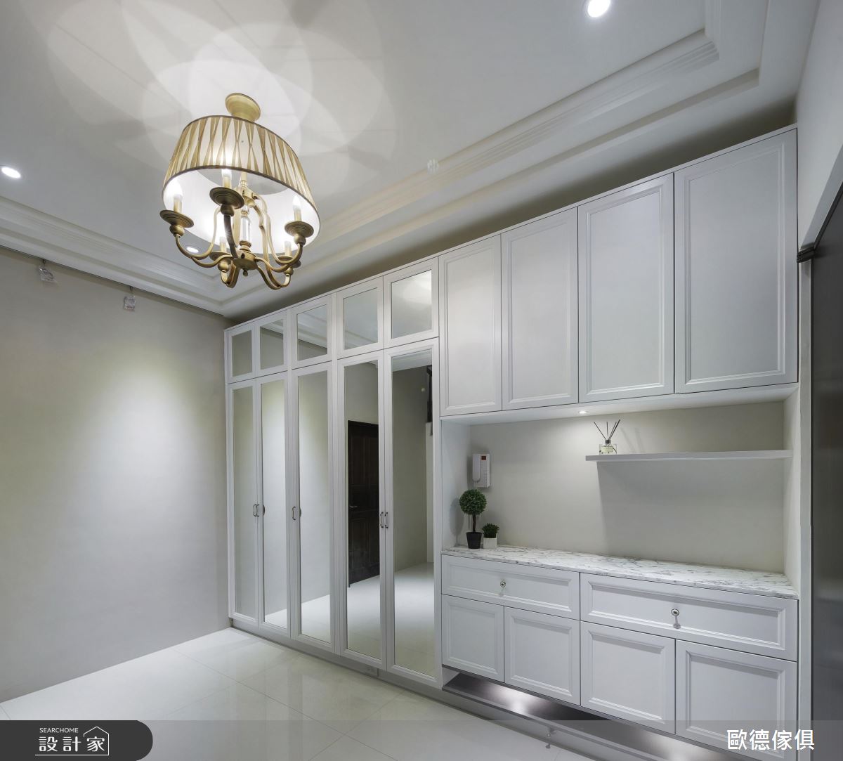 系統家具竟能打造浪漫美式風！還給女主人一個唯美夢幻更衣間