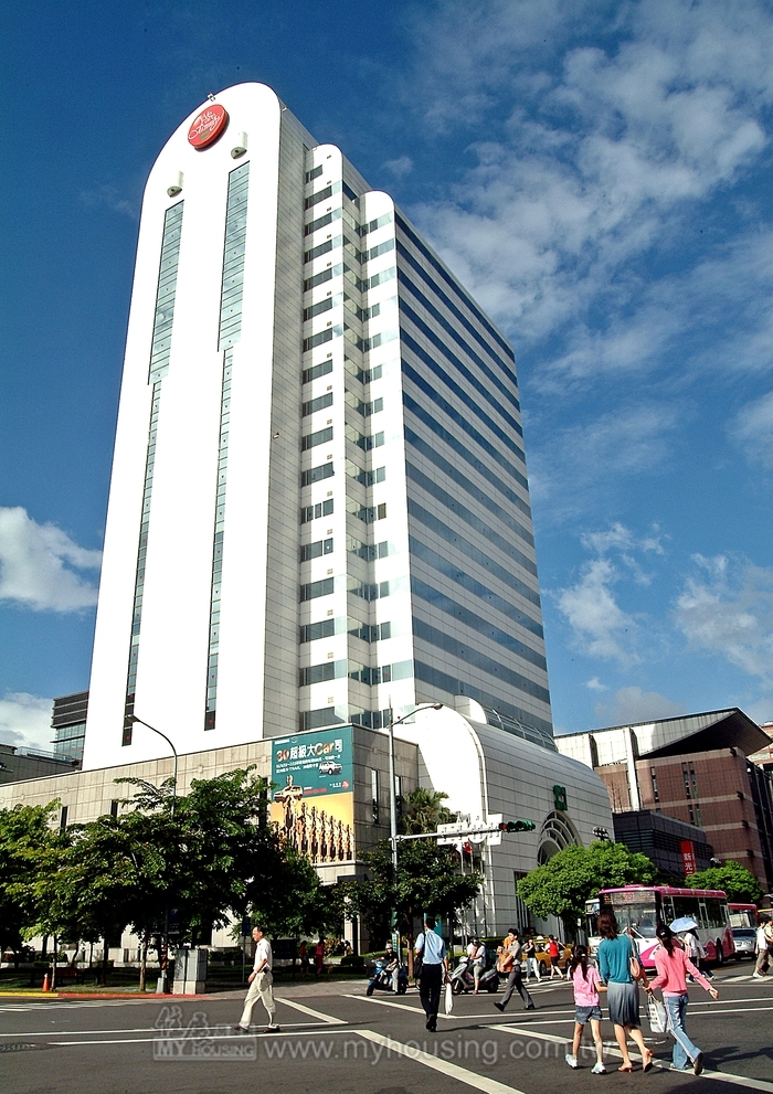 A7貨櫃市集　將變身55樓高雙酒店