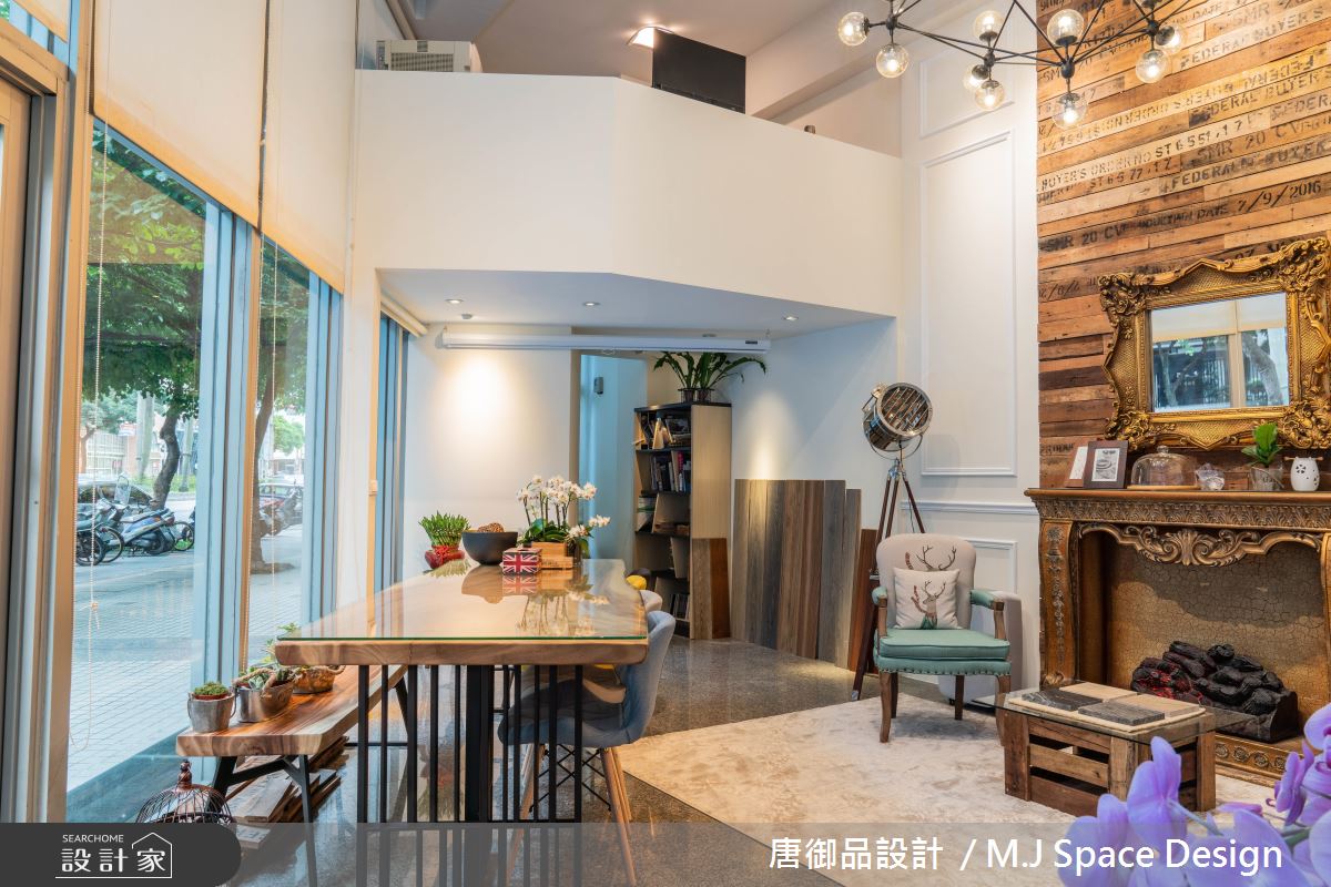 探訪超美辦公室！ 讓14坪不規則中古屋也折服的好設計